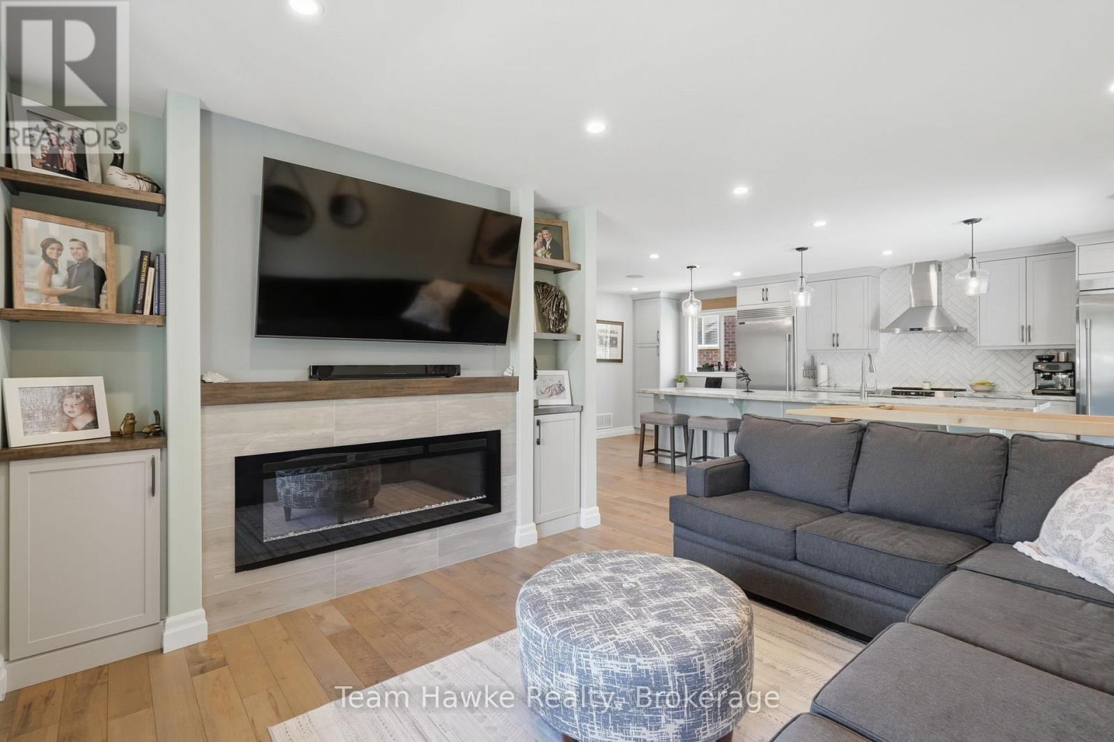 3 SHEPPARD DRIVE - 15