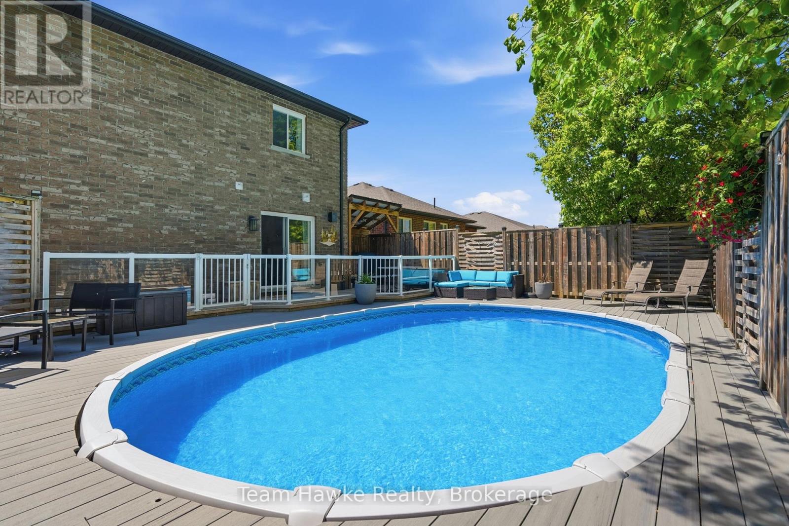3 SHEPPARD DRIVE - 40