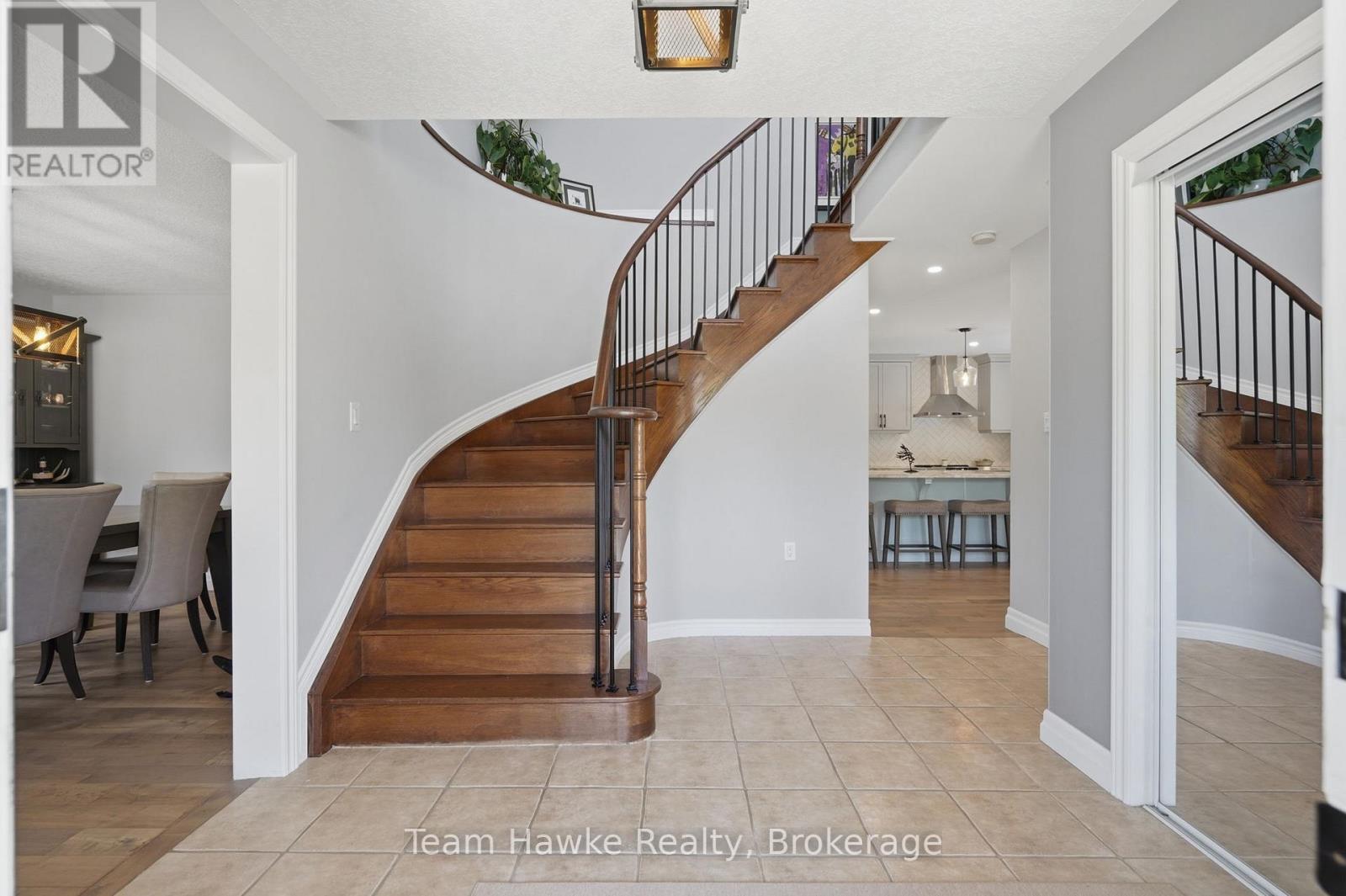 3 SHEPPARD DRIVE - 8