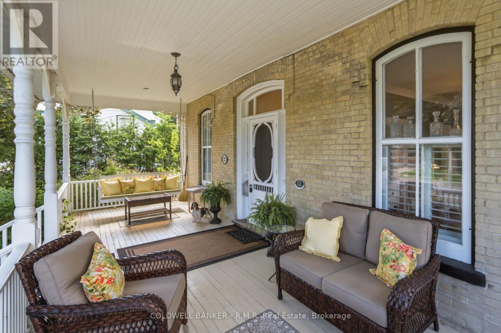 22 ELGIN STREET - 6
