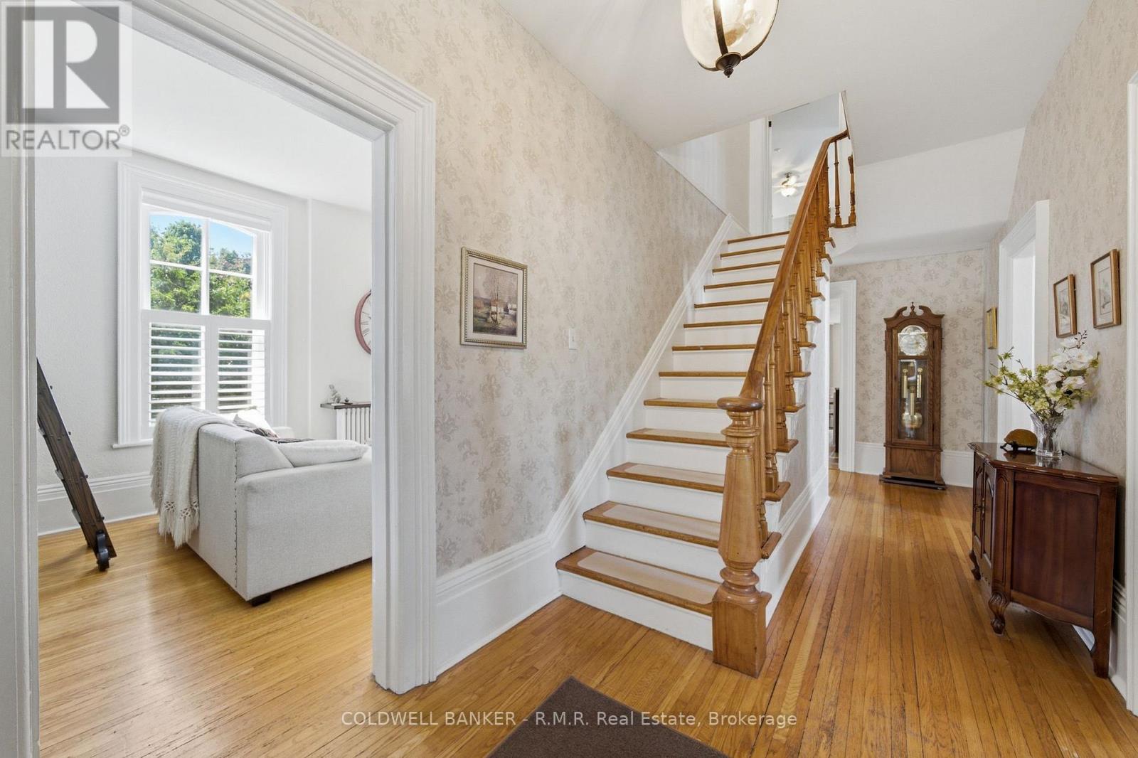 22 ELGIN STREET - 8