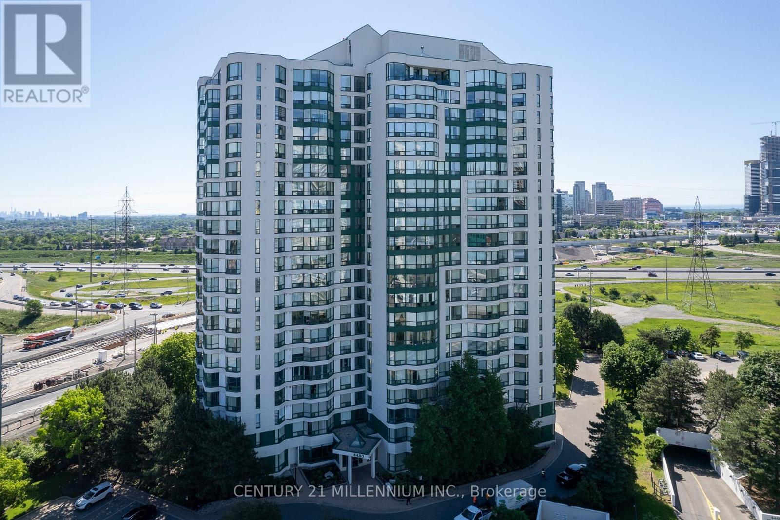 #902 4450 TUCANA COURT - 1