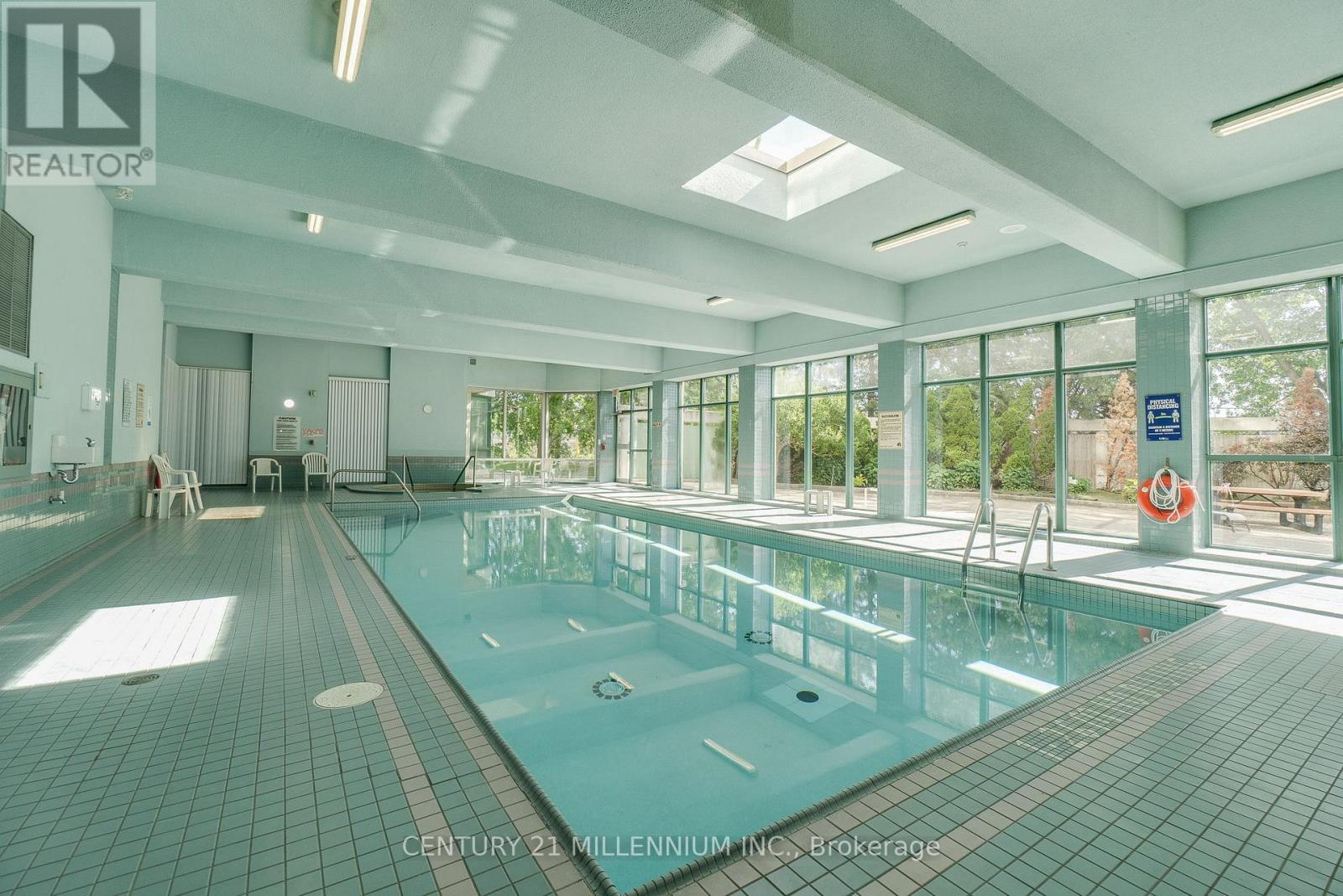 #902 4450 TUCANA COURT - 33