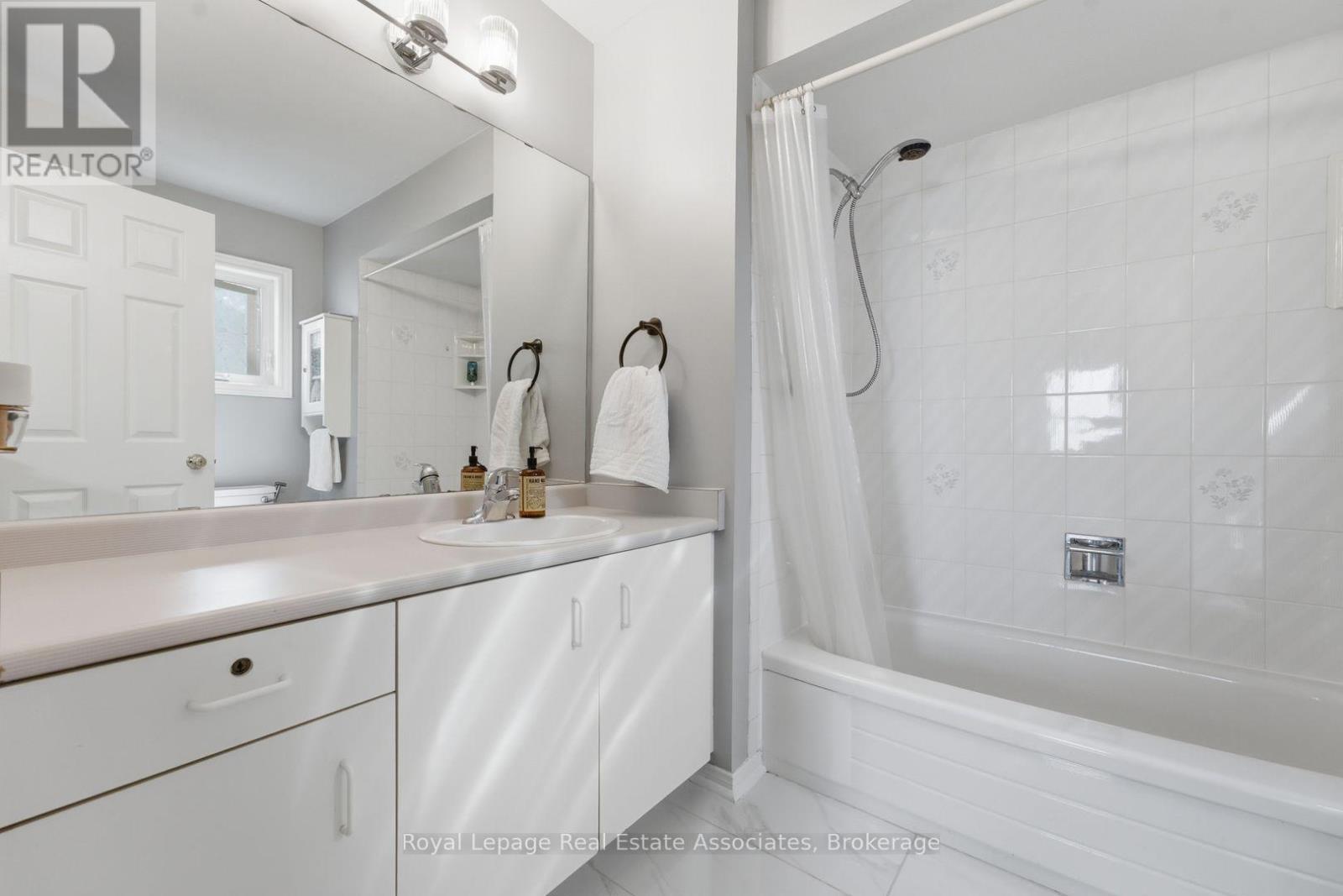 #111 3050 ORLEANS ROAD - 22