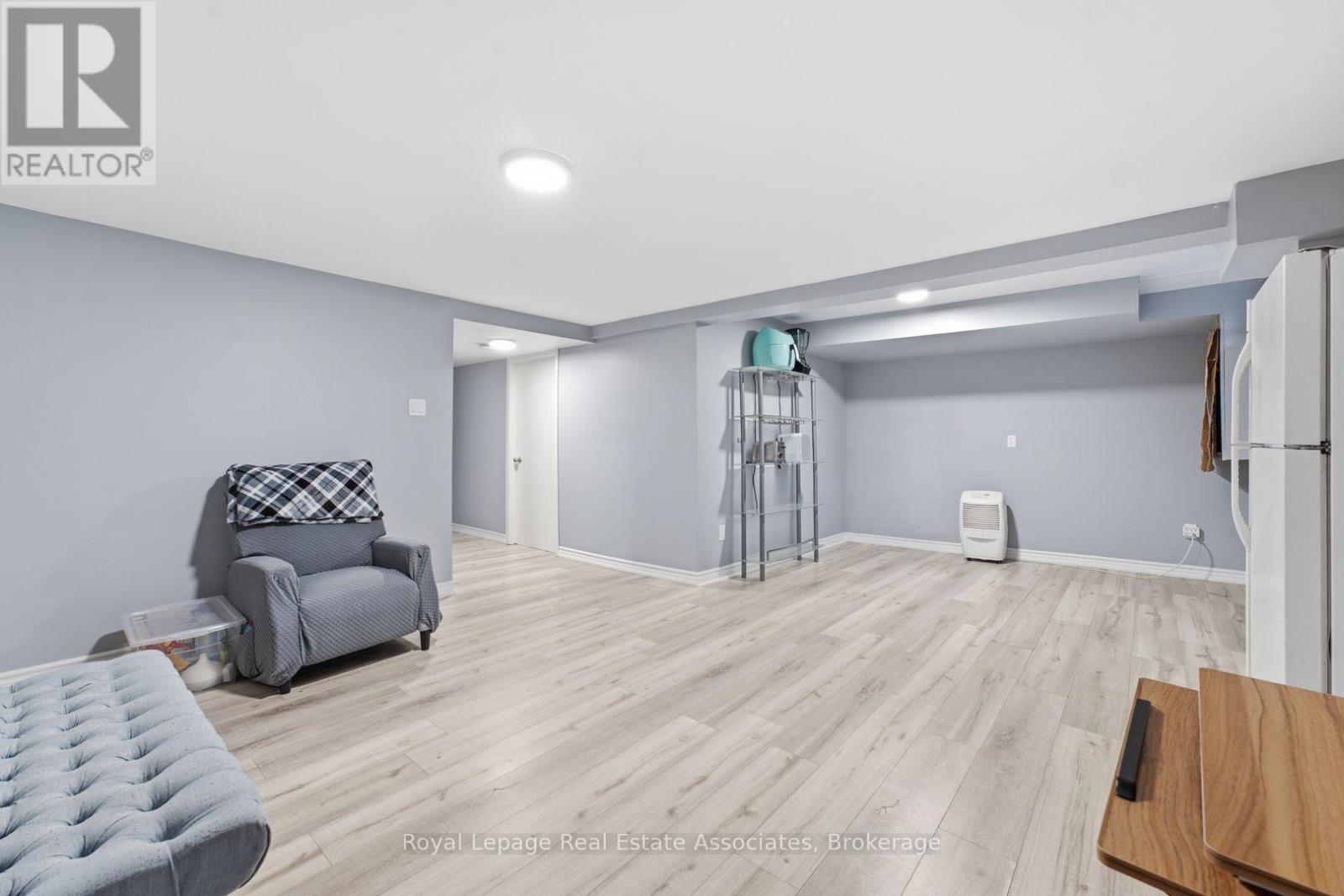 #111 3050 ORLEANS ROAD - 27