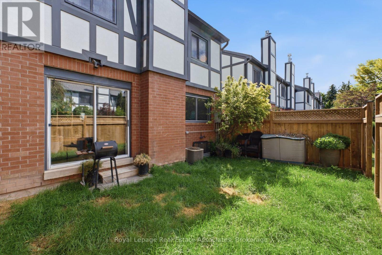 #111 3050 ORLEANS ROAD - 35