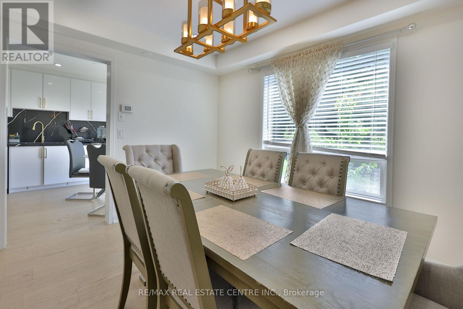 3826 FOREST BLUFF CRESCENT - 16