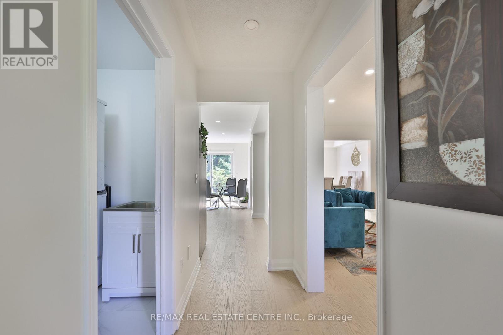 3826 FOREST BLUFF CRESCENT - 6