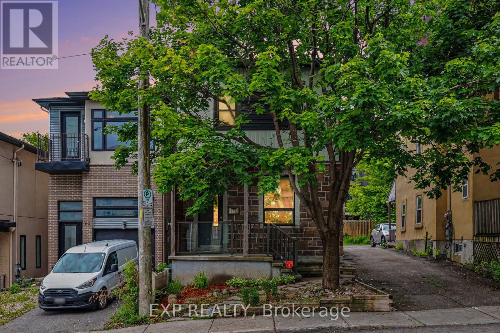 62 YOUNG STREET - 1