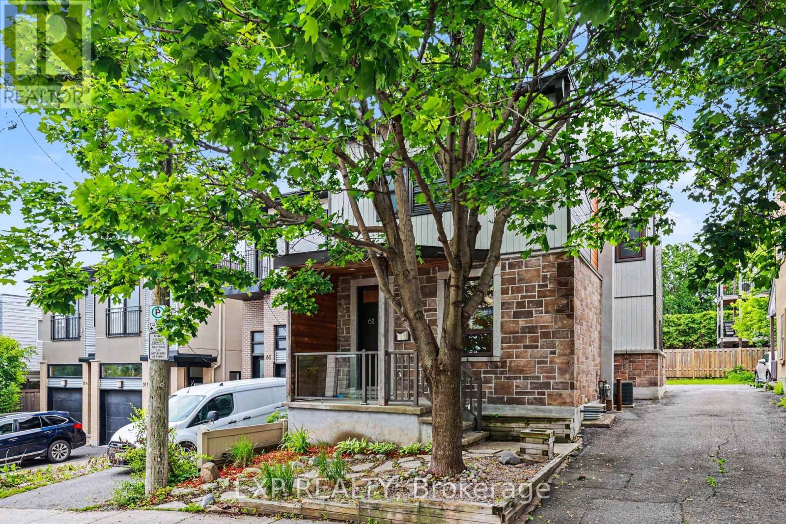 62 YOUNG STREET - 2