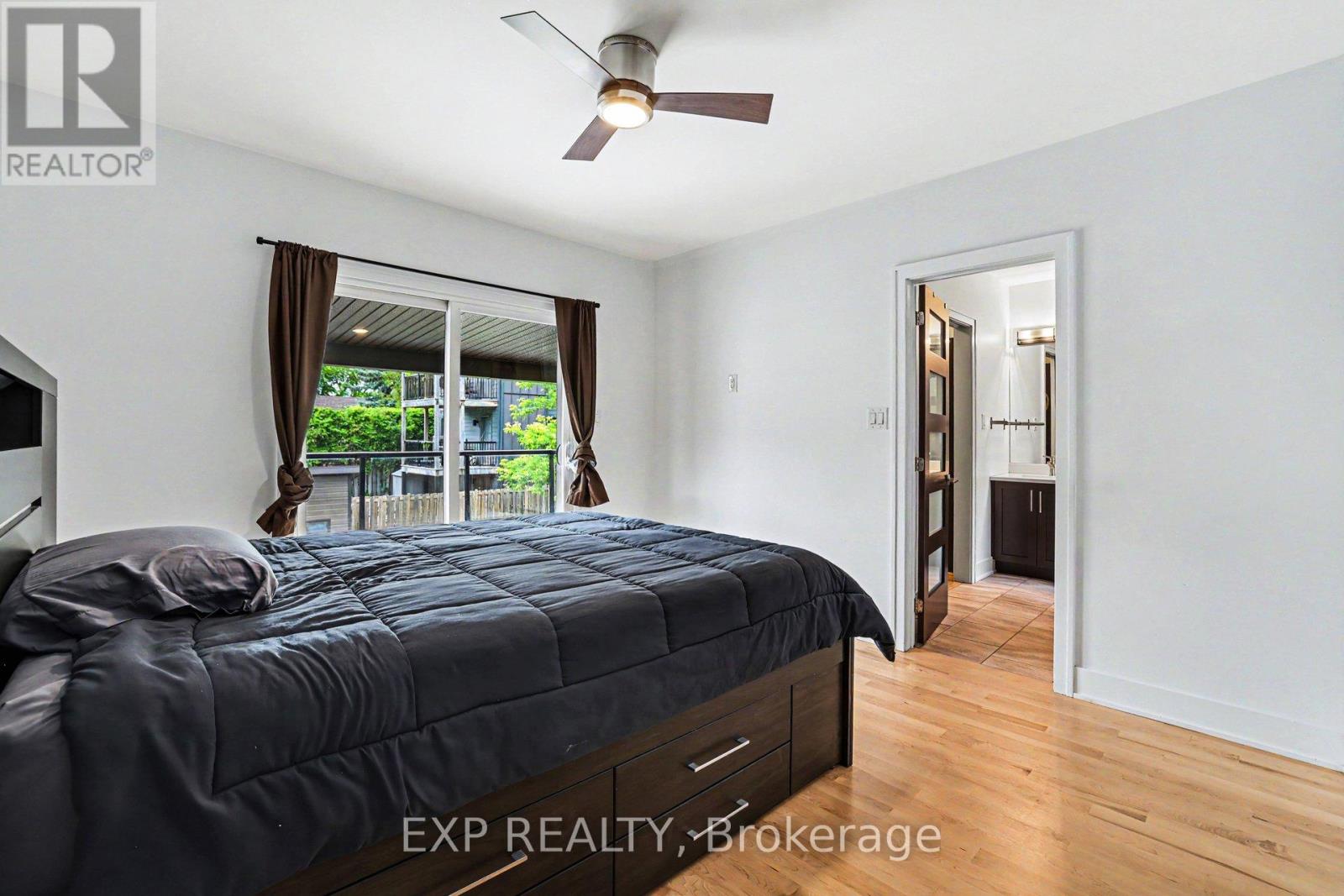 62 YOUNG STREET - 21