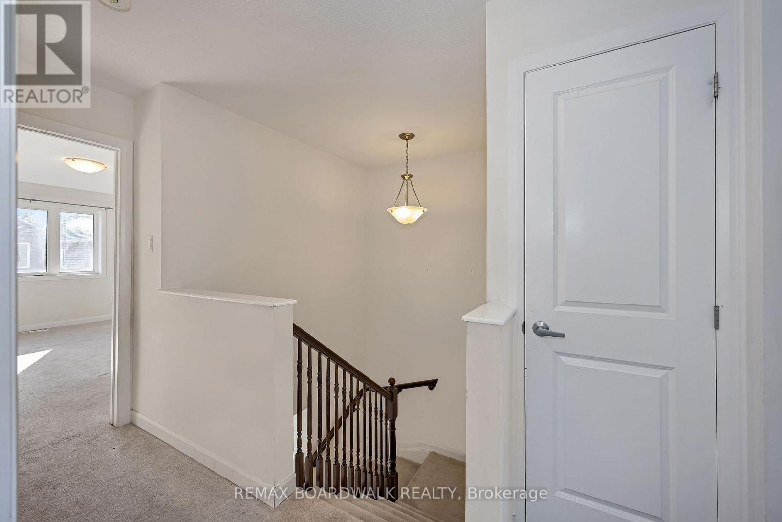 3 Bed, 3 Bath House for Sale in Ottawa – 2063 CALTRA CRESCENT, Ottawa – MLS# X13455656 - Image 19