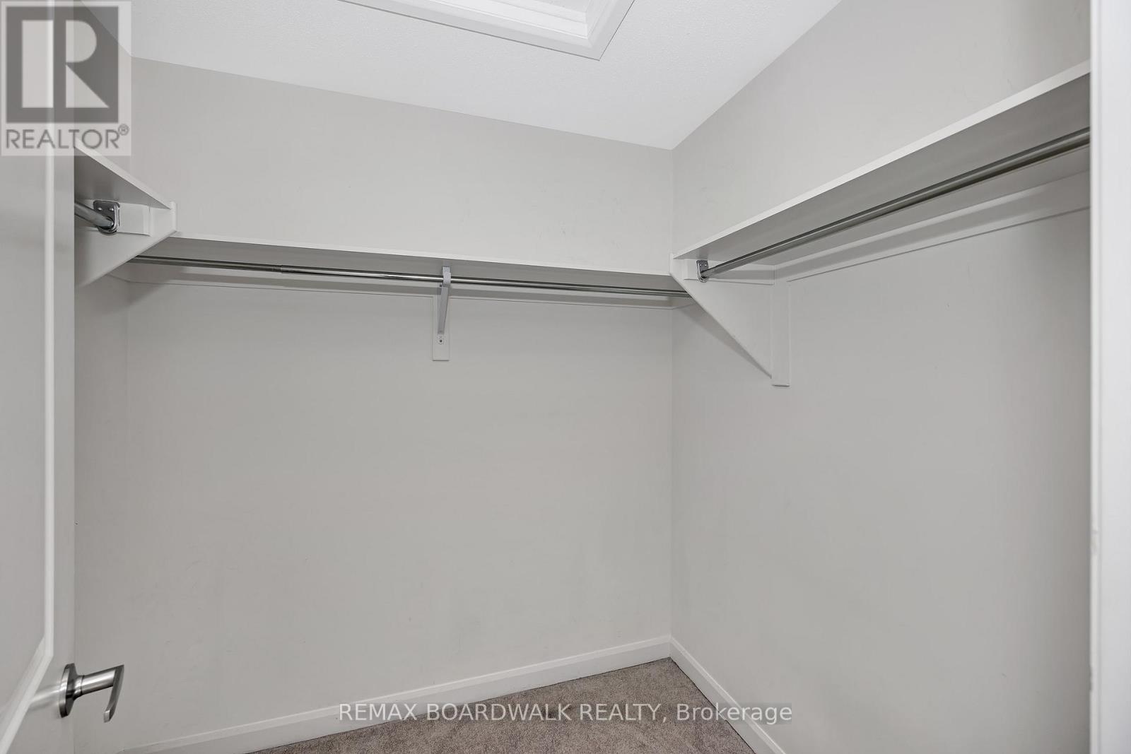3 Bed, 3 Bath House for Sale in Ottawa – 2063 CALTRA CRESCENT, Ottawa – MLS# X13455656 - Image 24