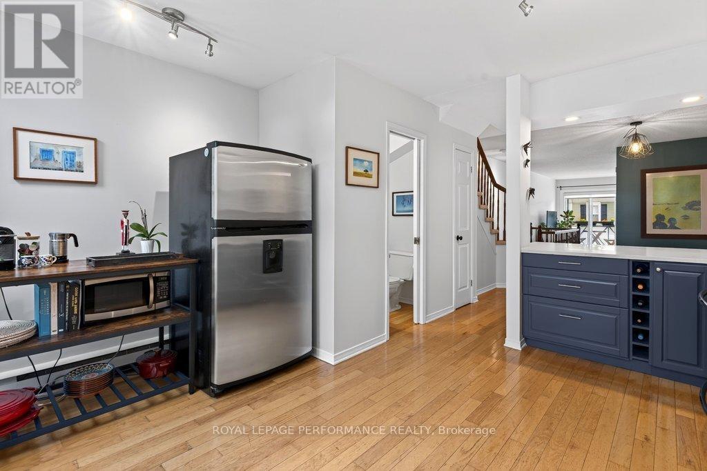 2 Bed, 2 Bath House for Sale in Ottawa – 5 – 255 CATHCART STREET, Ottawa – MLS# X13455910 - Image 20
