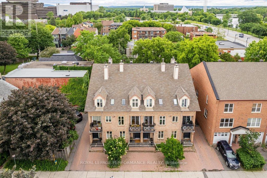 2 Bed, 2 Bath House for Sale in Ottawa – 5 – 255 CATHCART STREET, Ottawa – MLS# X13455910 - Image 47
