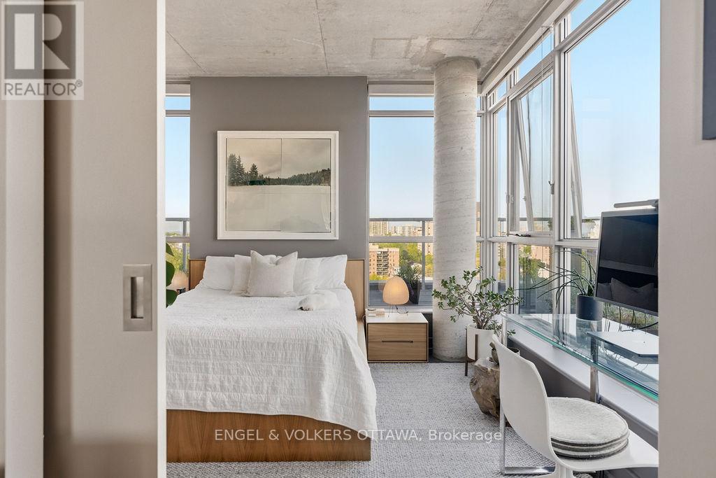 #1107 180 YORK STREET - 15