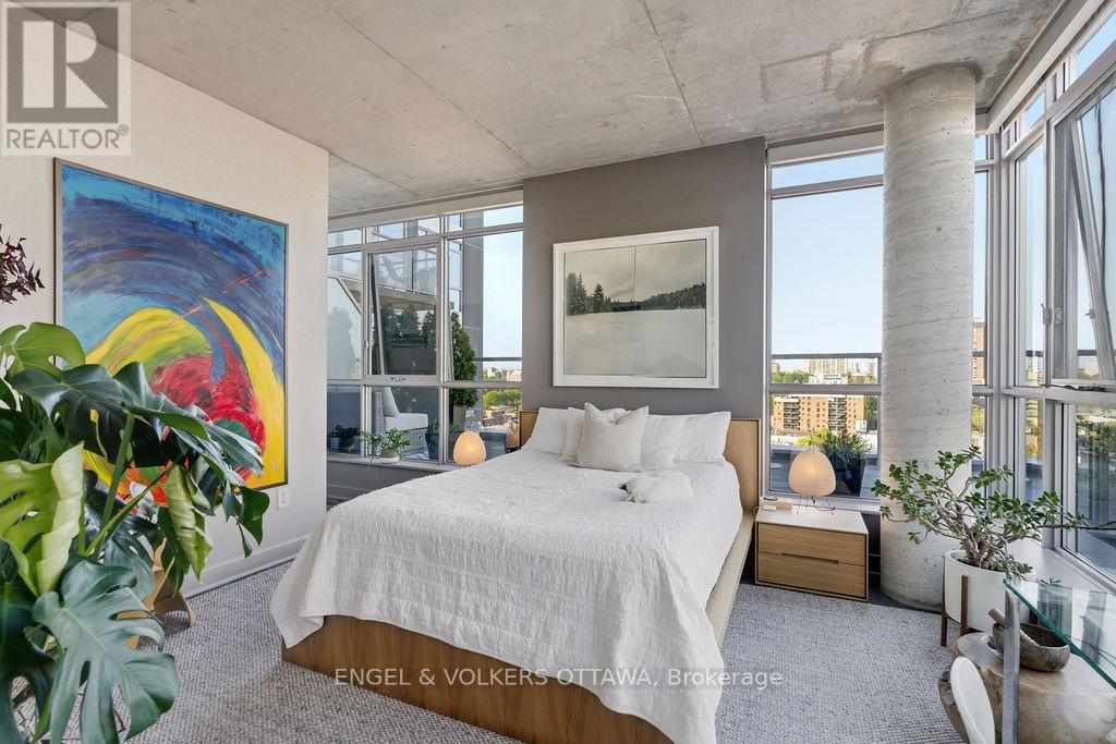 #1107 180 YORK STREET - 16