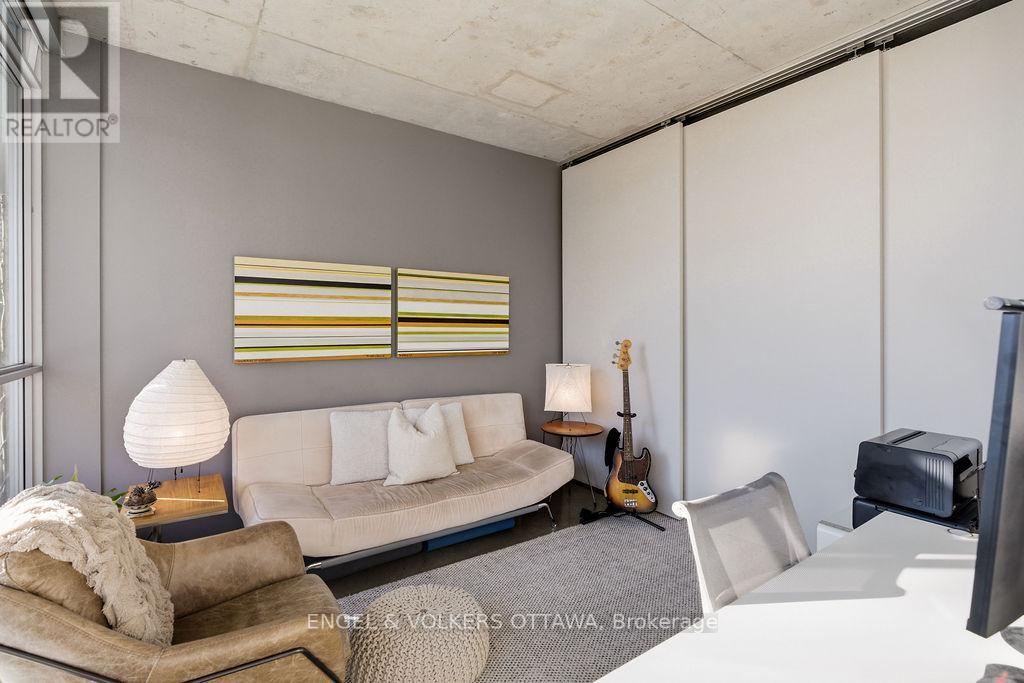 #1107 180 YORK STREET - 20