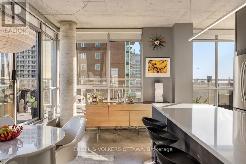 #1107 180 YORK STREET - 4