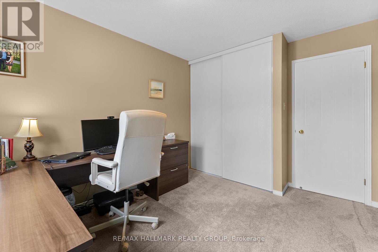 3 Bed, 3 Bath House for Rent in Ottawa – 2250 SILVERADO CRESCENT, Ottawa – MLS# X13456044 - Image 17