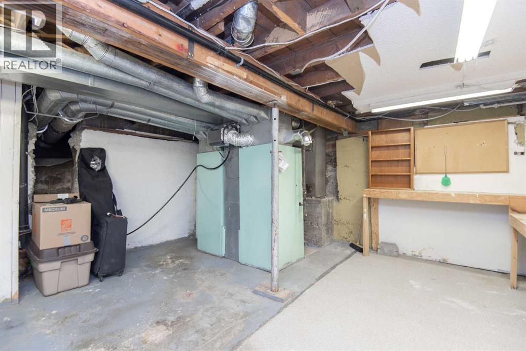 4211 51A Street — photo 36