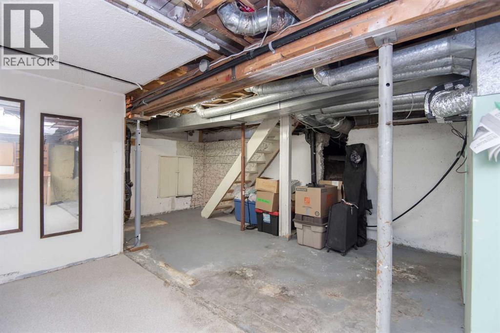 4211 51A Street — photo 37