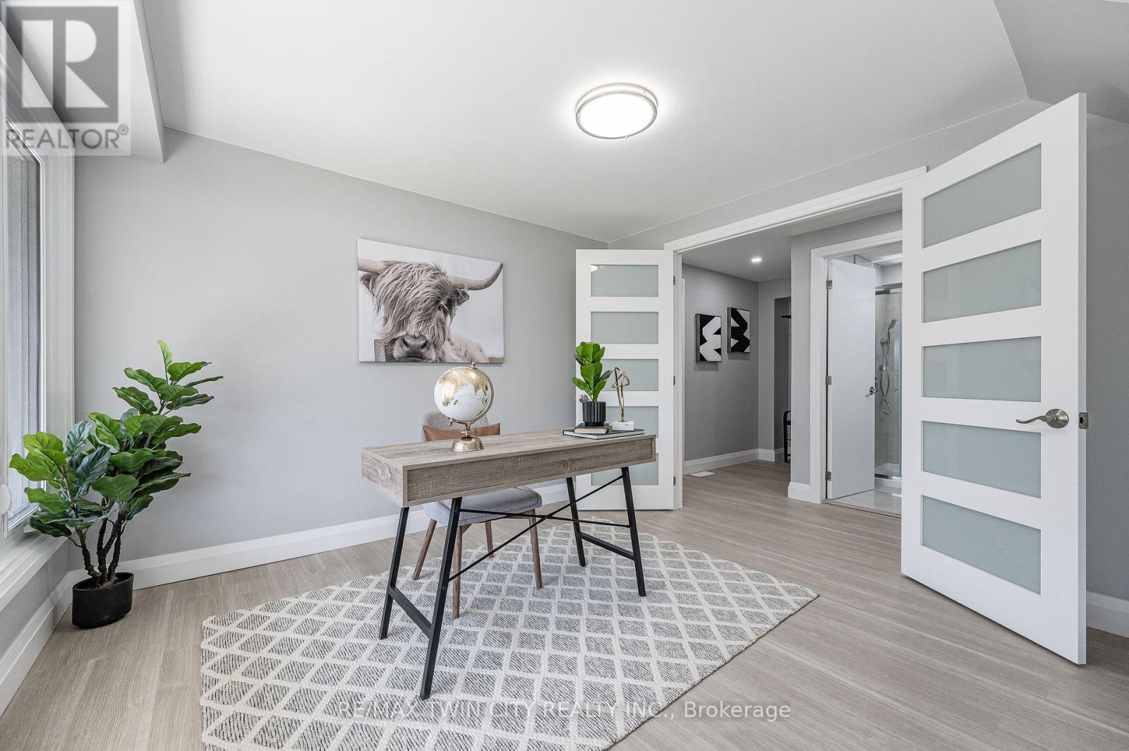 34 BRADLEY DRIVE - 14