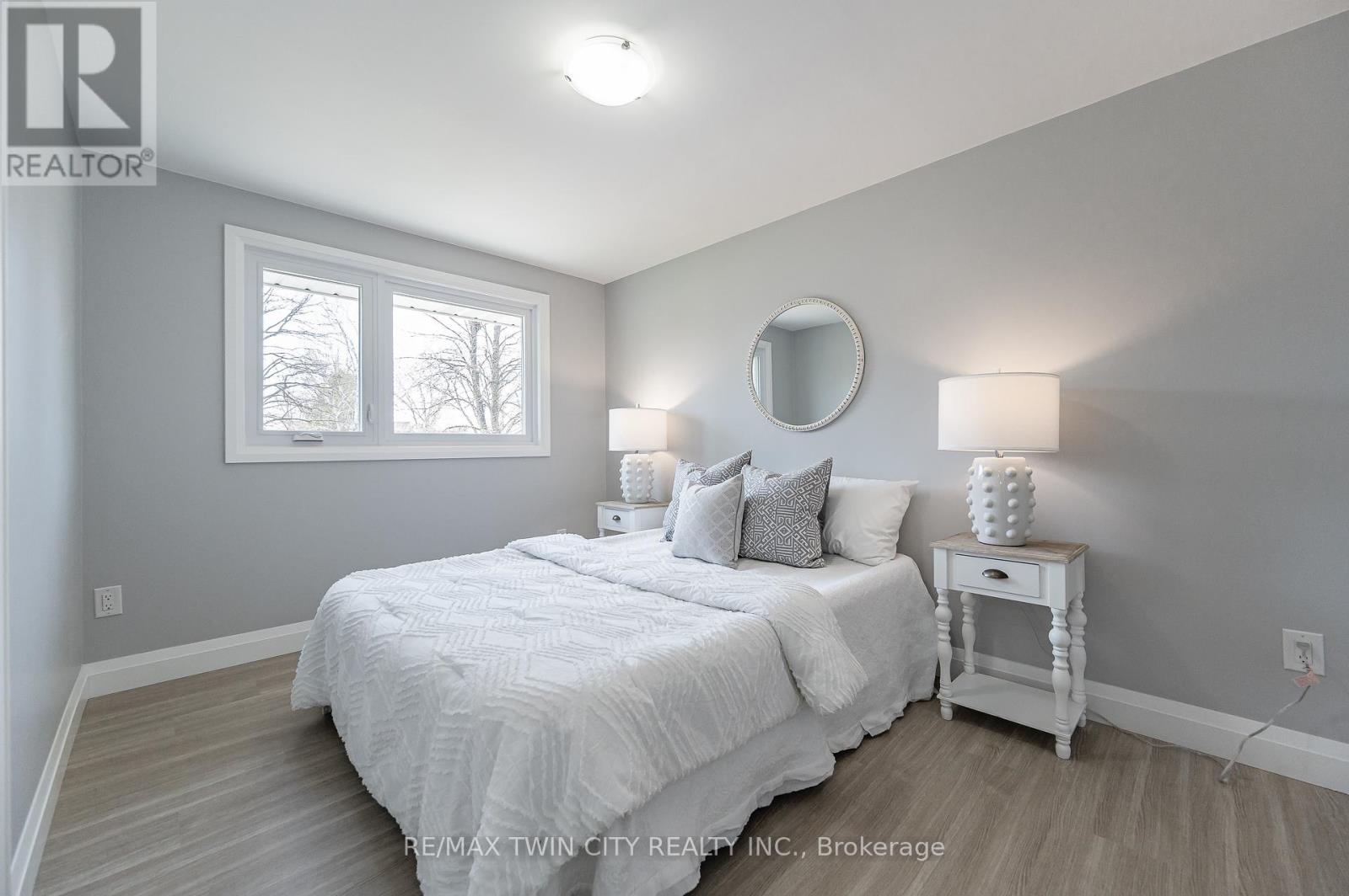 34 BRADLEY DRIVE - 21