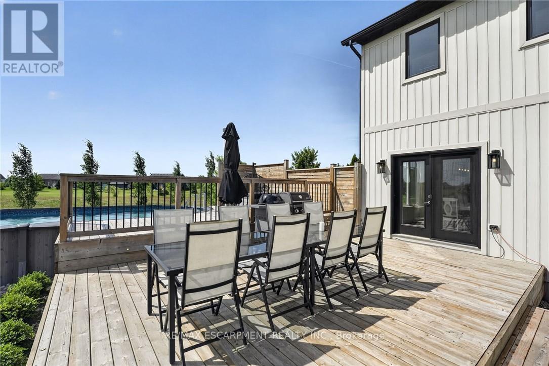 195 VICTORIA AVENUE - 42