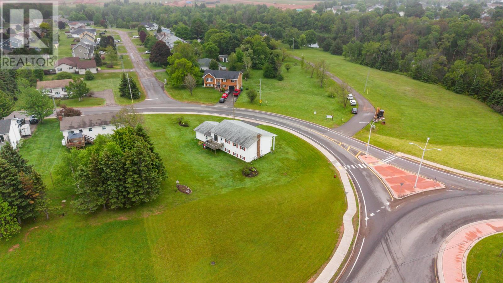 8 Oakland Drive - 41