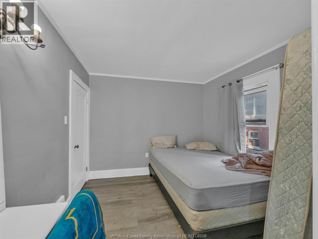 154-156 ELLIOTT STREET West - 10