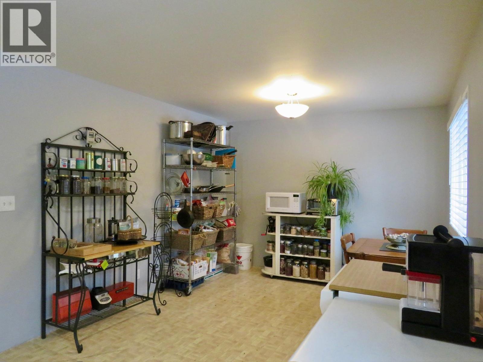 5841 THOMPSON ROAD - 17