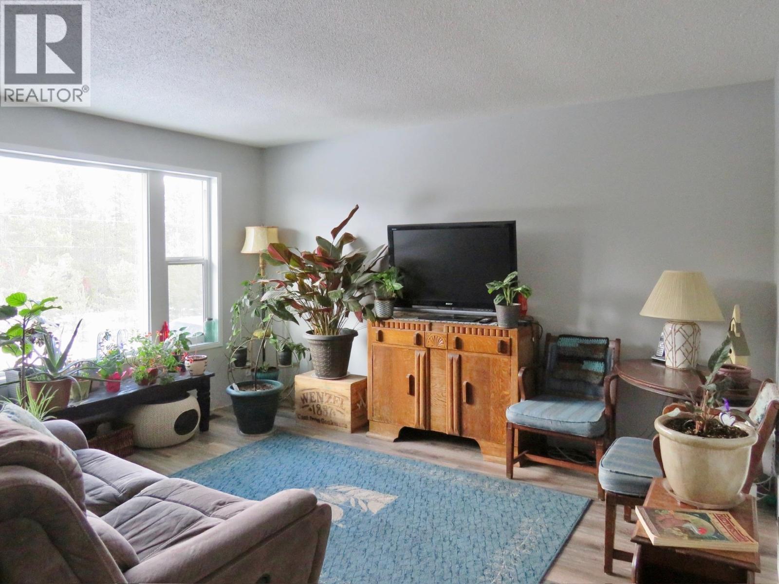 5841 THOMPSON ROAD - 14
