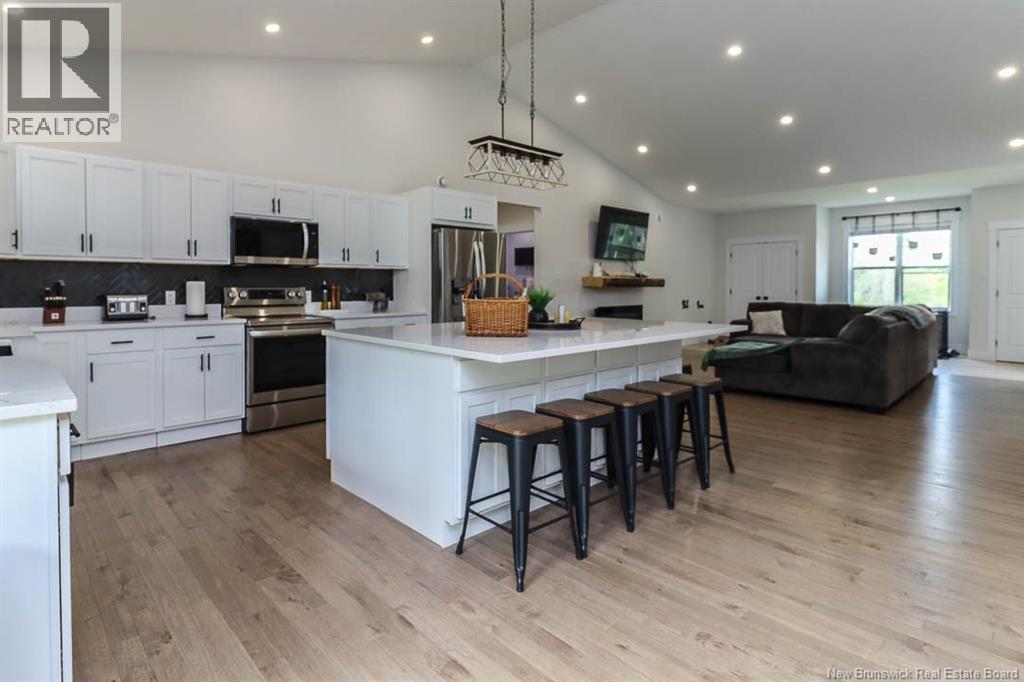 130 Lake Road South - 12