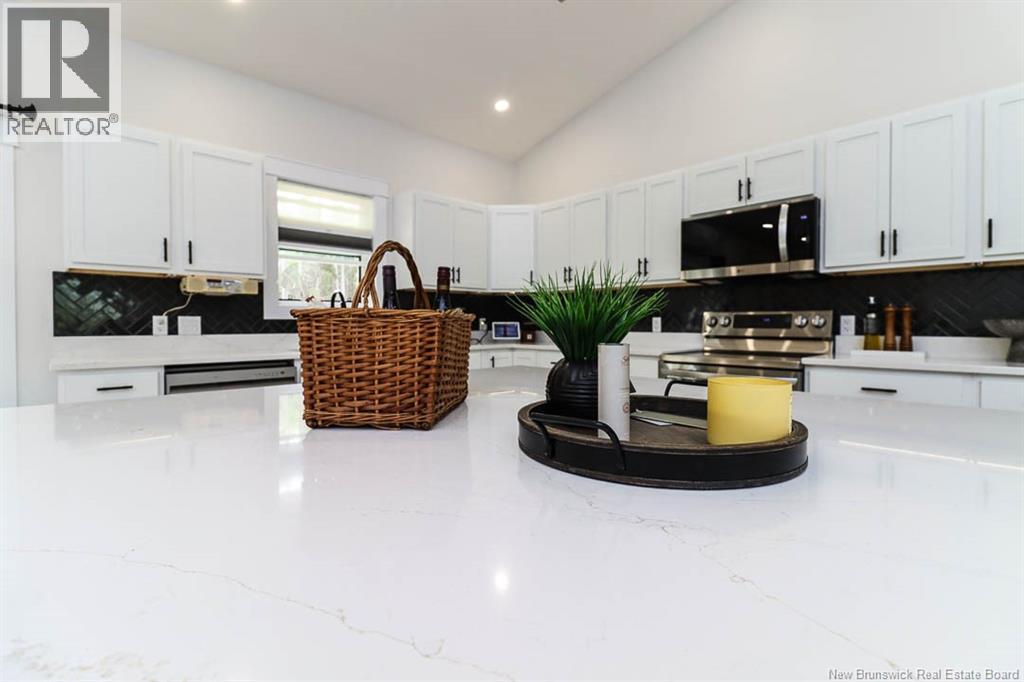 130 Lake Road South - 17