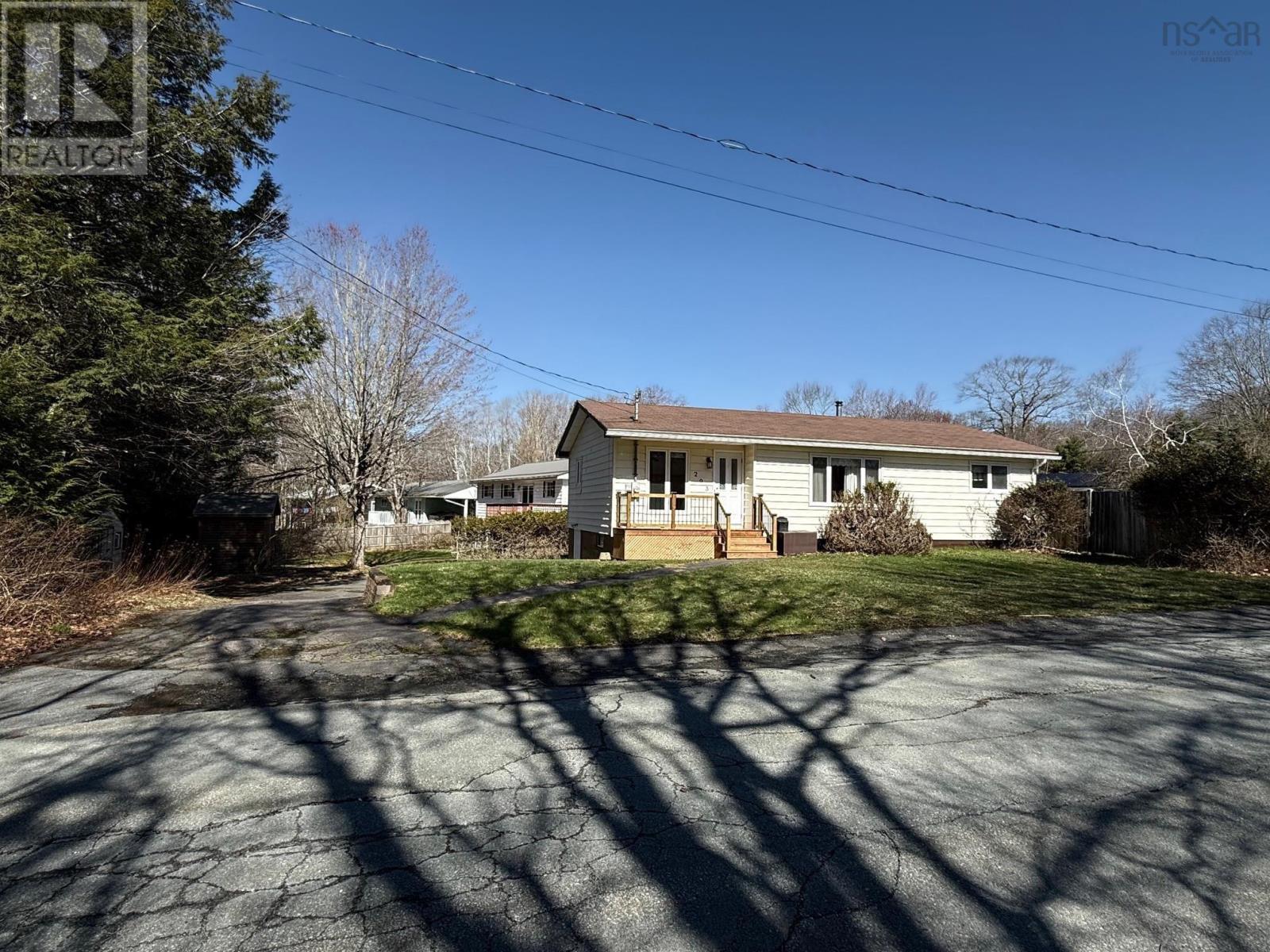 293 Kydd Street - 3