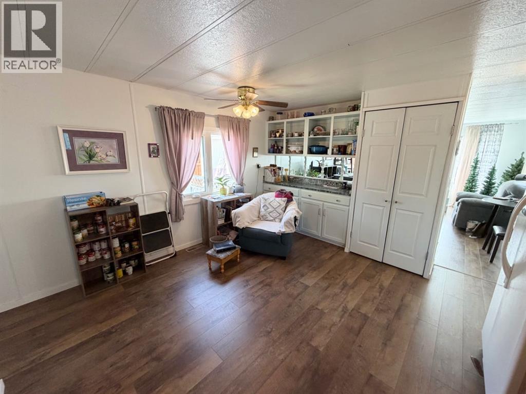 311, 2300 13 Street N - 16