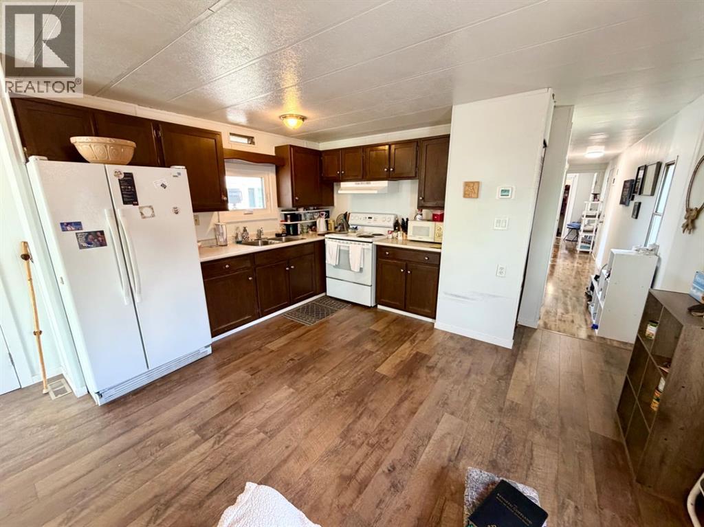 311, 2300 13 Street N - 14