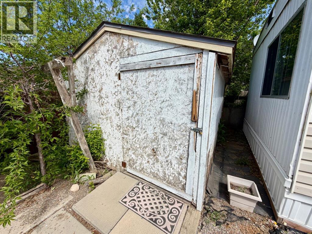 311, 2300 13 Street N - 27