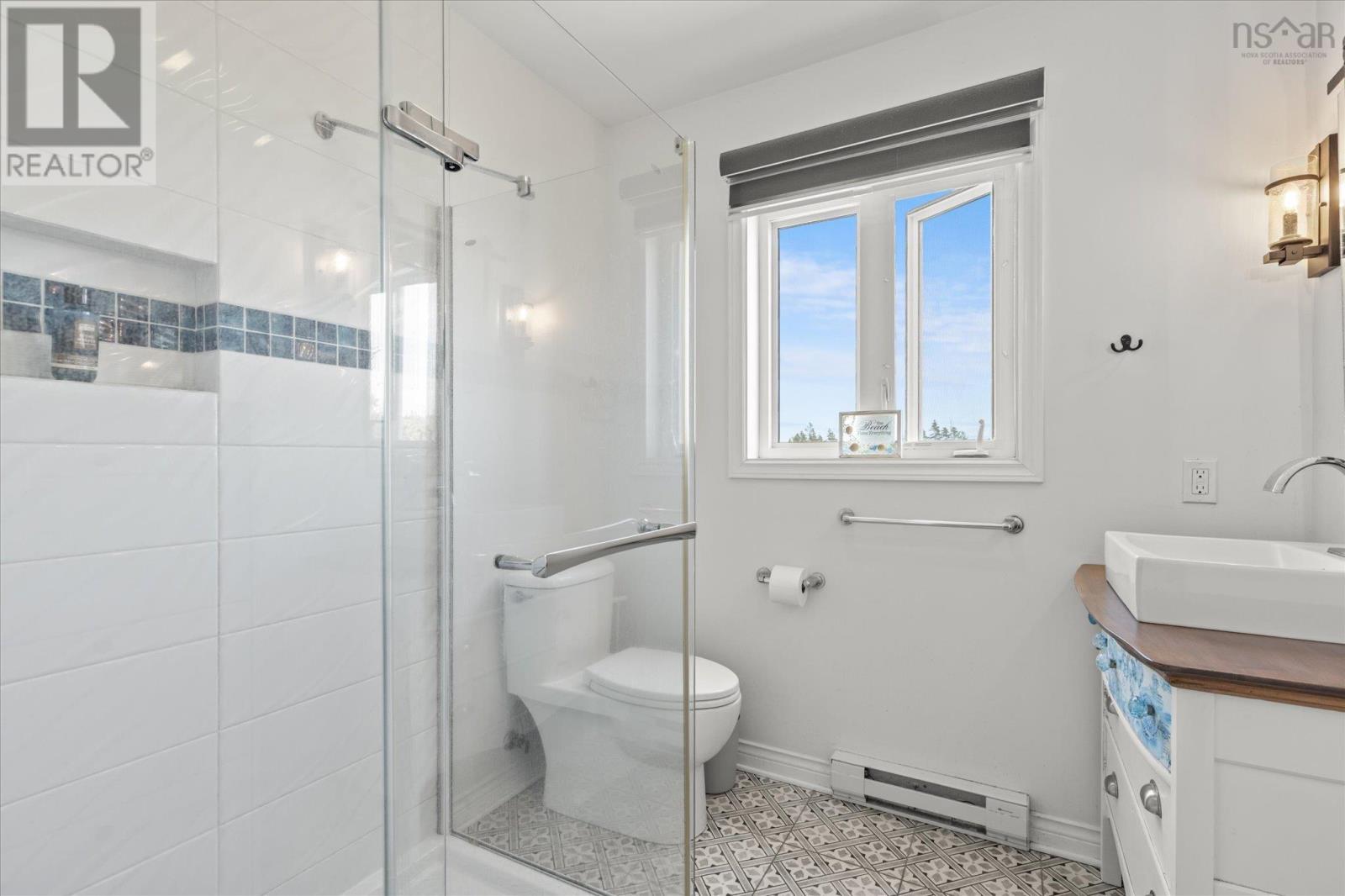 Property 48 of 49 of 80 Pierce Point Road