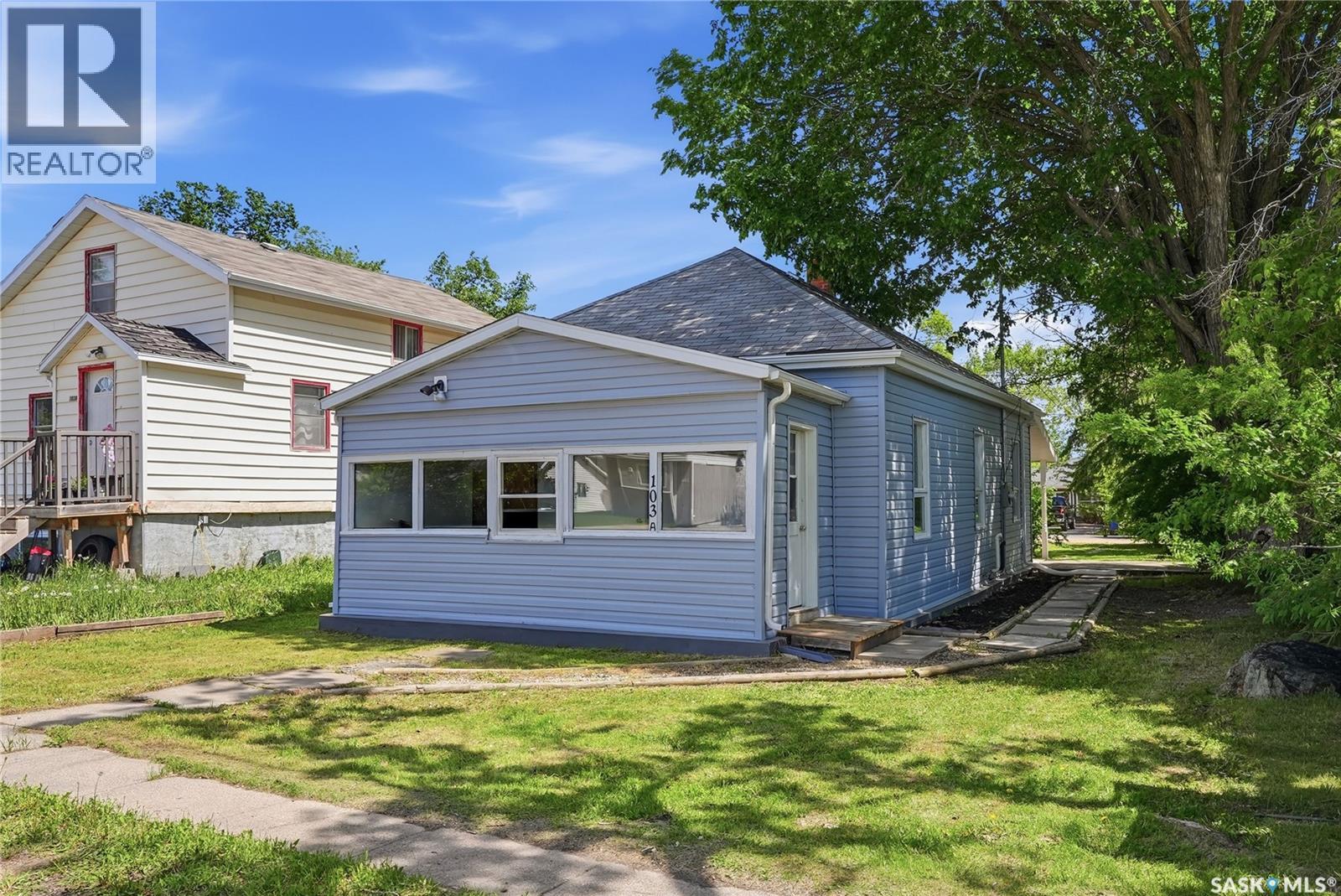 103A Norman AVENUE - 1