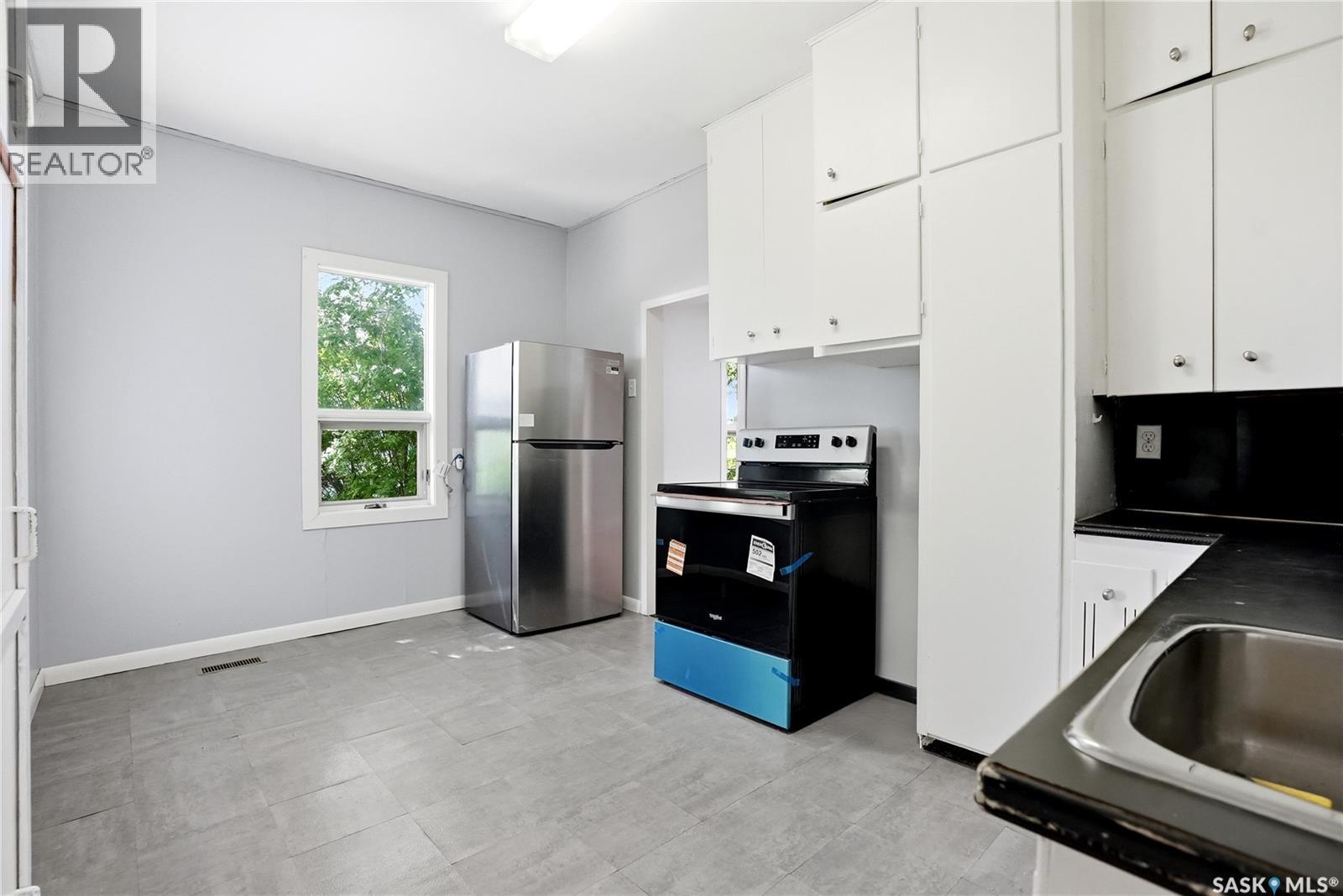 103A Norman AVENUE - 12