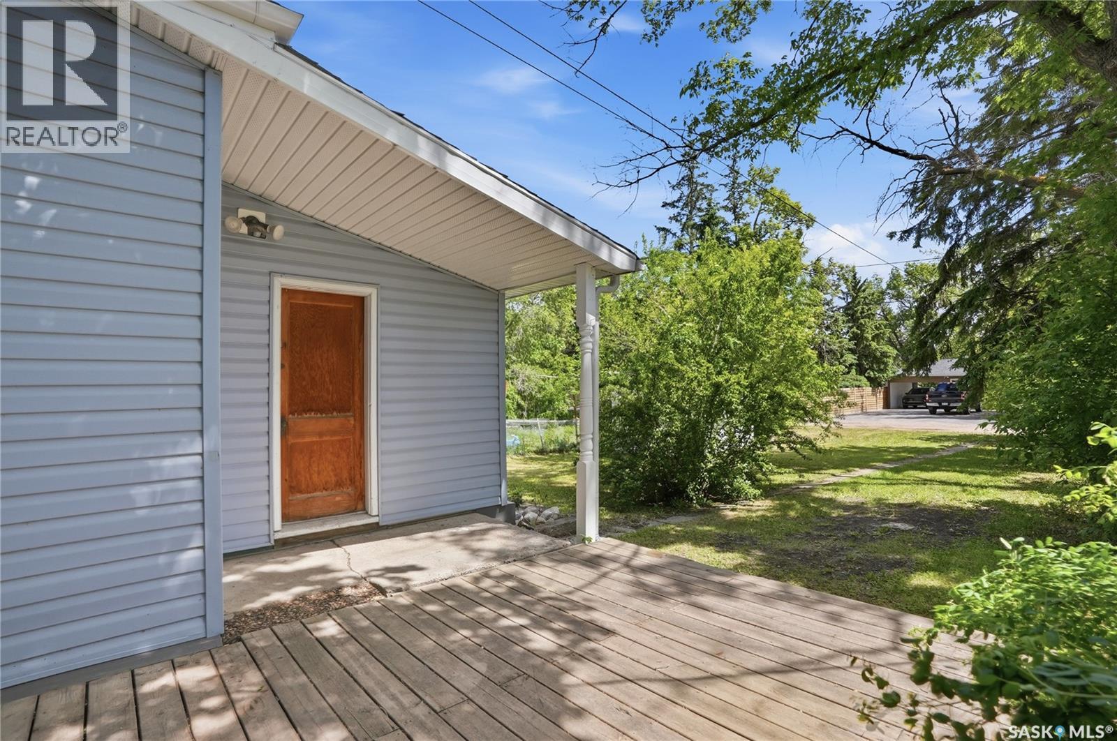103A Norman AVENUE - 22