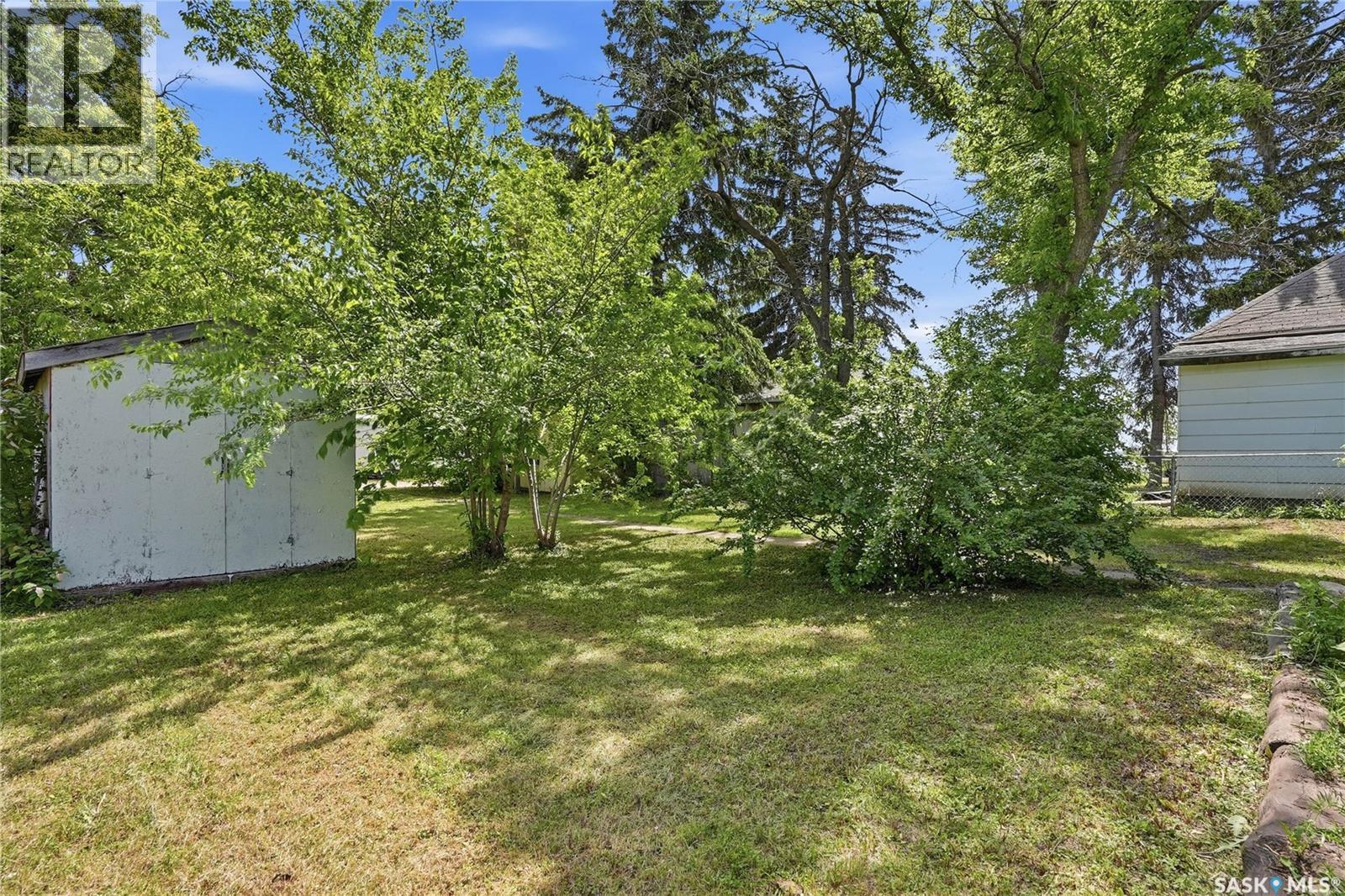 103A Norman AVENUE - 25