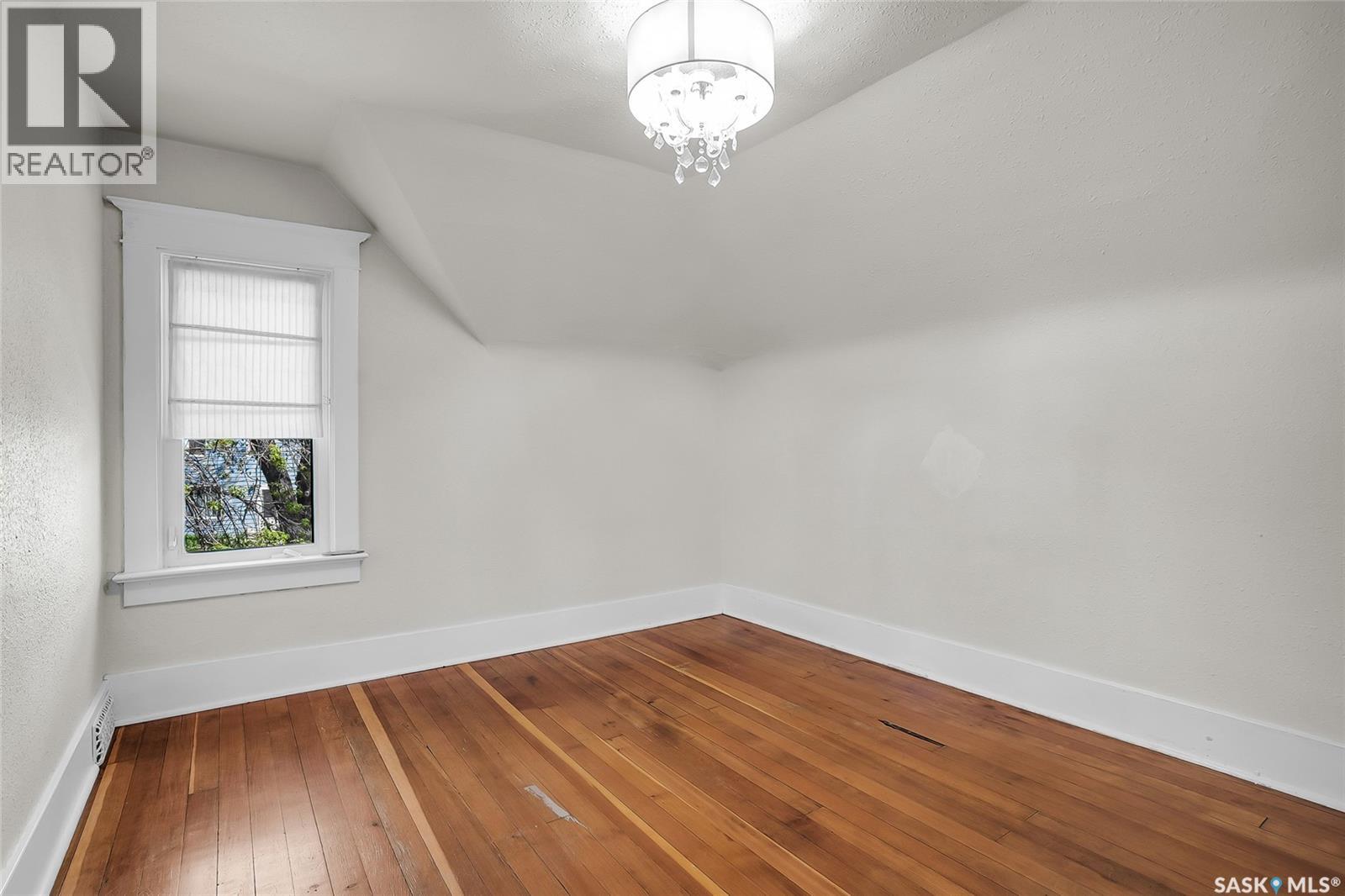 524 7th STREET E - 23