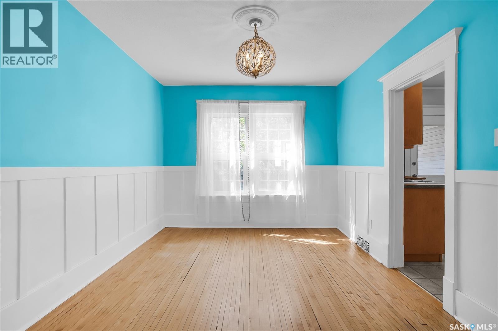 524 7th STREET E - 7