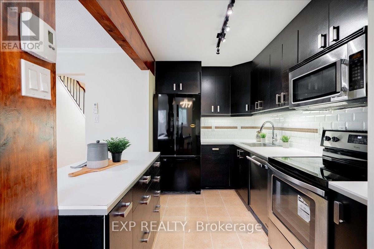 25 HARPER WAY - 16