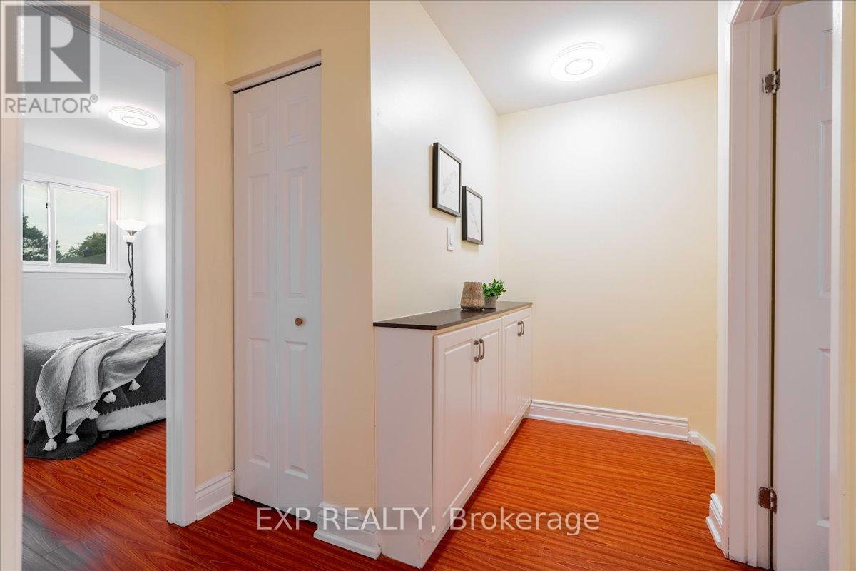 25 HARPER WAY - 25