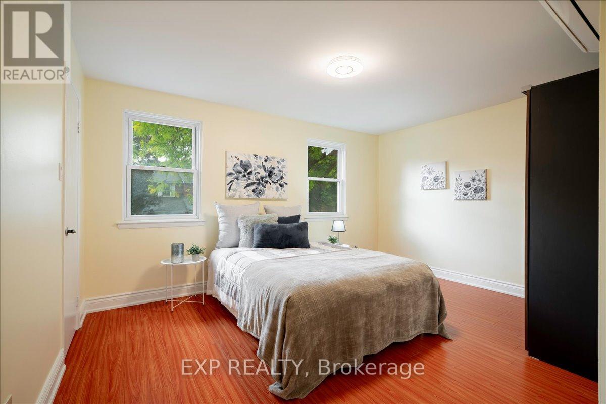25 HARPER WAY - 26