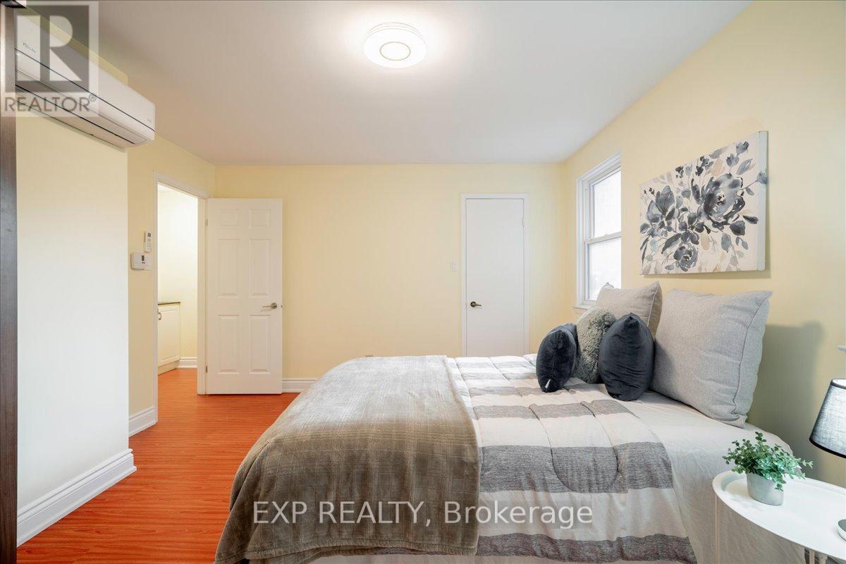 25 HARPER WAY - 28